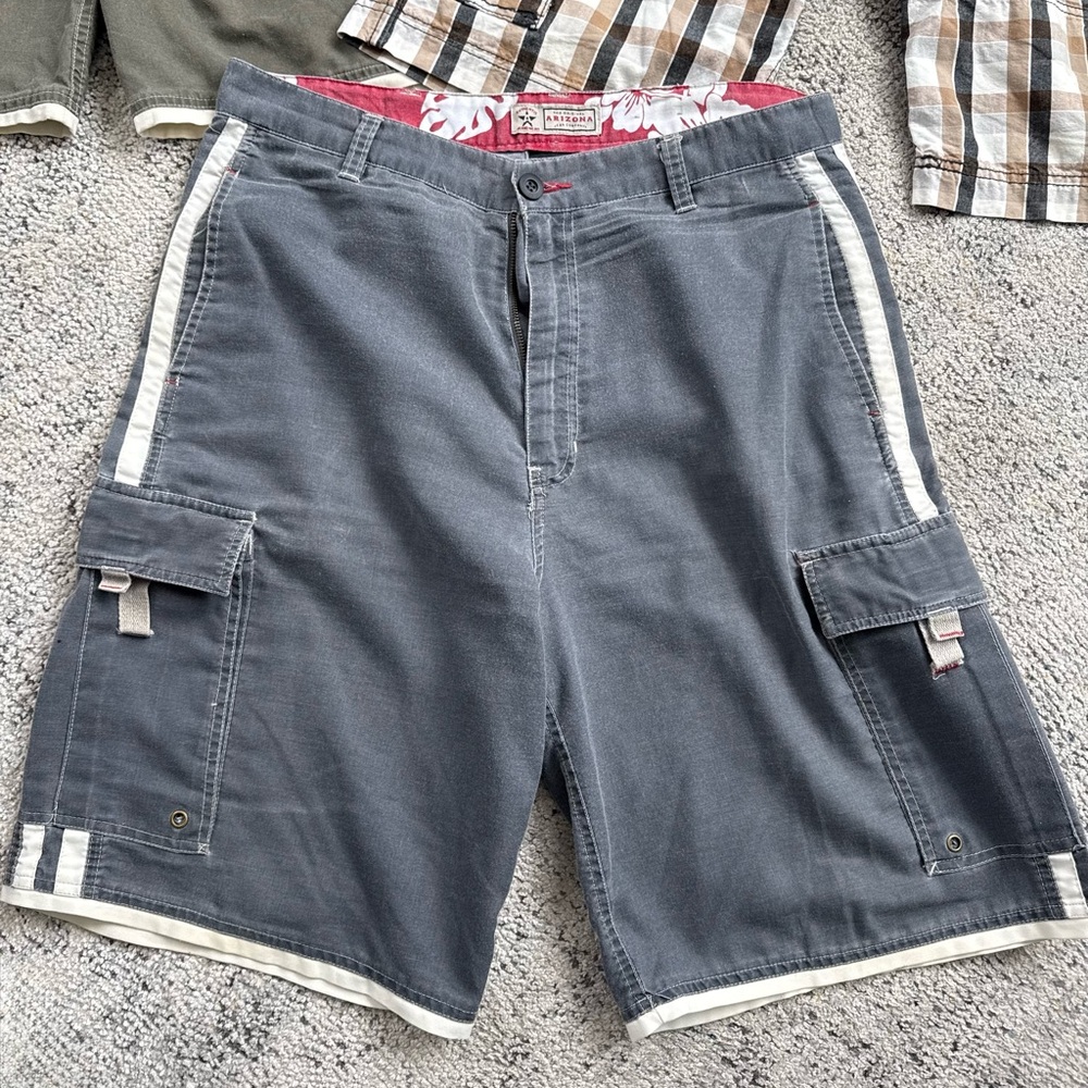 Cargo Shorts Bundle - Picture 2 of 5